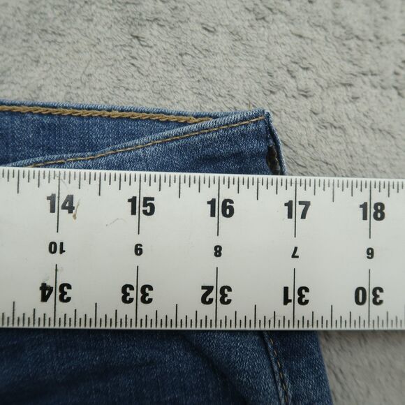 Levi's Jeans Women's Size 31 Blue Mid-Rise Boyfriend Denim 27" Inseam Distressed - Picture 4 of 16